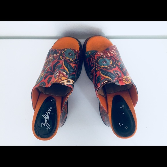 SOLD 90s Psychedelic Platforms Zodiac bratz - Picture 4 of 8